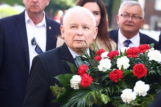 Jarosław Kaczyński chce rewolucji! Konstytucja nie obowiązuje! Chce zmian w dokumencie