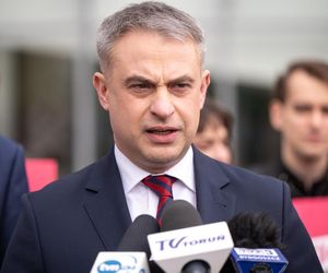 Dramat ministra Gawkowskiego! Wkurzony, oszukany i okradziony. Co się stało?! Porażające doniesienia. Ogromne pieniądze w tle!