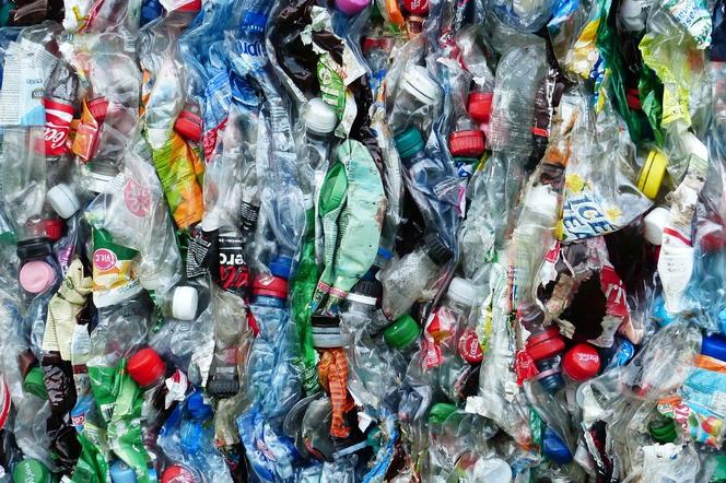 Radni zdecydowali w sprawie podwyżki za odbiór śmieci w Kielcach