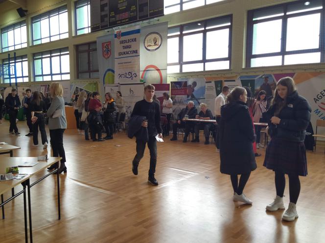 Fotorelacja z 14. Targów Edukacyjnych i dni otwartych w Zespole Szkół Ponadgimnazjalnych nr 3 w Siedlcach