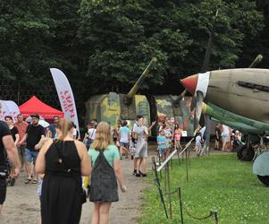 Armaty zagrzmiały w Warszawie. Obchody święta Wojska Polskiego