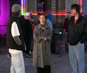 Barwy szczęścia, odcinek 3229: Romeo (Jacek Tyszkiewicz), Ewa (Gabriela Ziembicka), Wiktor (Grzegorz Kestranek)