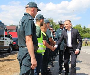 Andrzej Duda w punkcie kontroli Inspekcji Transportu Drogowego w Morawicy