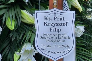 Niezwykły gest na grobie księdza Krzysztofa Filipa