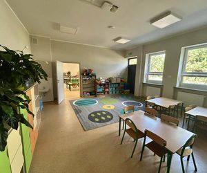 Przedszkolaki w Niedźwiedziu już na parterze. Zakończono modernizację szkoły