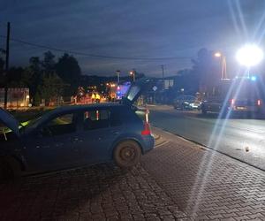 Chełmiec. 28-latek i 25-latka nie żyją. Ich motocykl huknął w volkswagena [ZDJĘCIA]