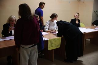 Kraków. Rozpoczęcie głosowania w wyborach 2023