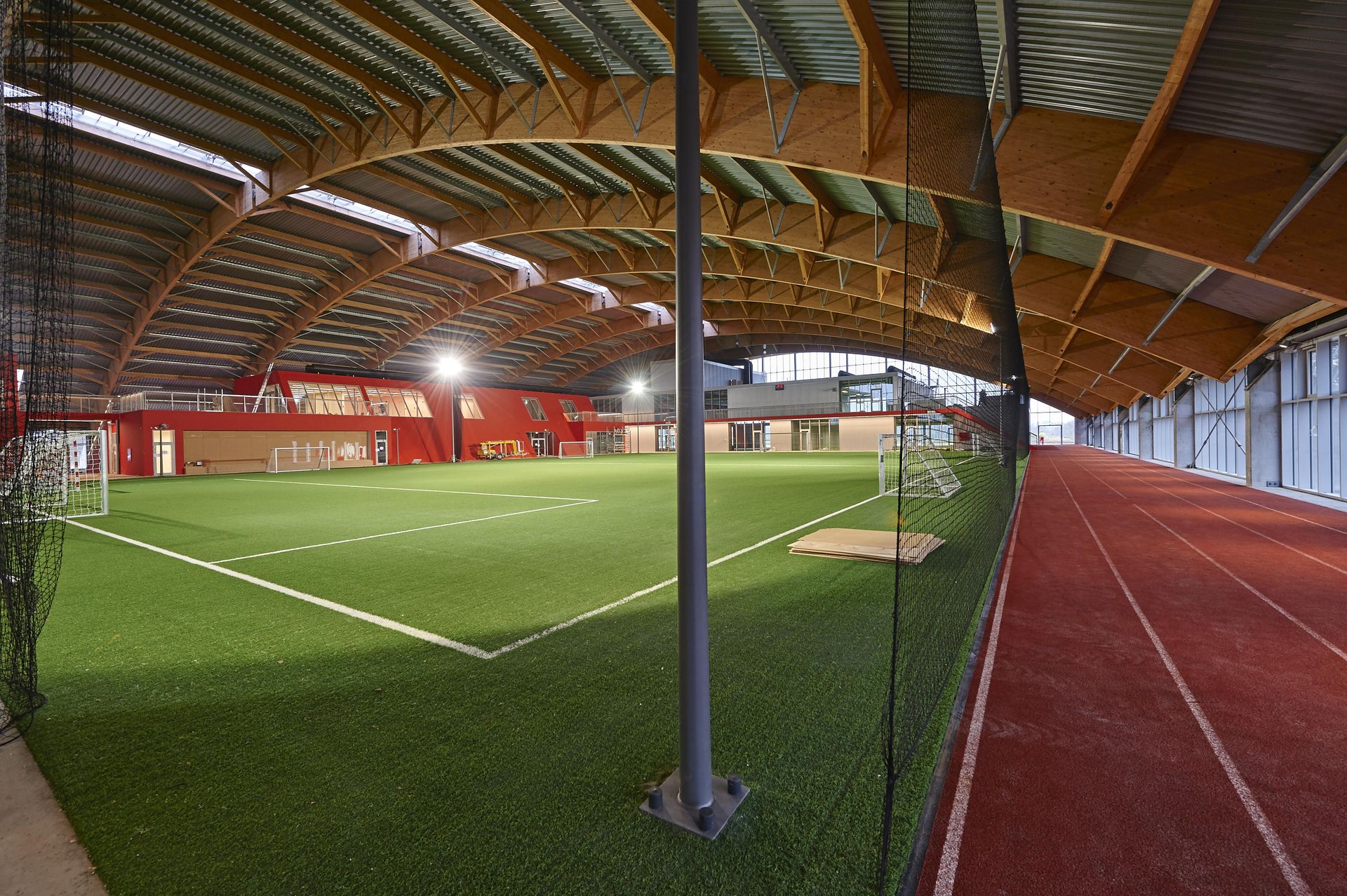 Club Denmark, Christensen & Co