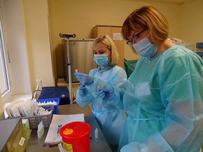 Pierwsze szczepienia przeciw COVID-19 w Koszalinie