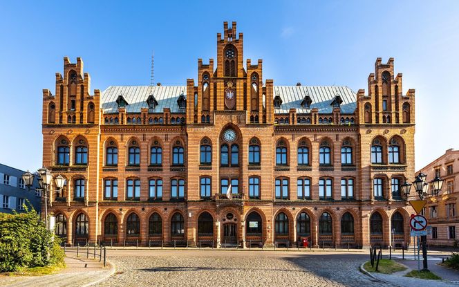 GROMADA, ulica Zwyciestwa 20