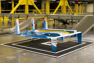 Drony dostarczające paczki Amazona
