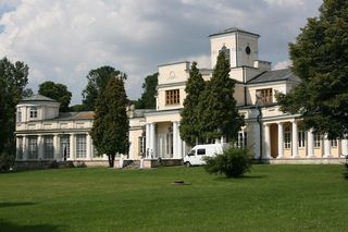 To miasto w woj. lubelskim założył Mikołaj Rej! Do dziś stoi tam jego pomnik