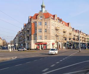 Plac Kazimierza Wielkiego wciąż bez tablicy