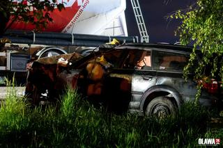 Dwoje młodych strażaków nie żyje! Subaru wjechało pod cysternę. Tragedia pod Wrocławiem