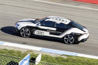 Szokujące Audi RS7! Samo jeździ i to z prędkością 240 km/h - WIDEO
