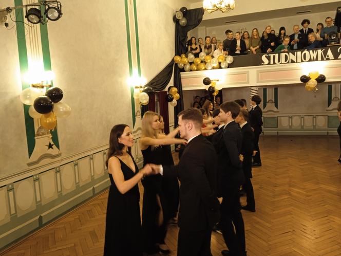 Studniówka 2023 w II LO w Poznaniu