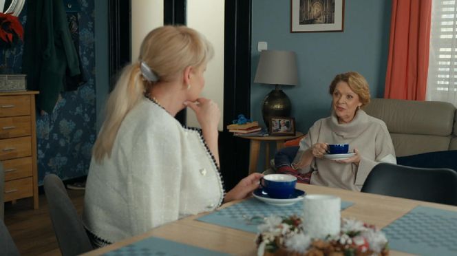 Barwy szczęścia, odcinek 3199. Małgorzata (Adrianna Biedrzyńska), Józefina (Elżbieta Jarosik)