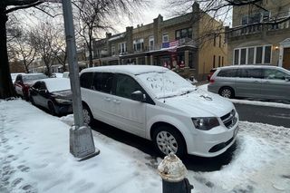 Samochody zablokowały straży dostęp do hydrantów. Jedna osoba nie żyje