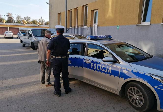 Pijany kierowca GIMBUSA wiózł dzieci