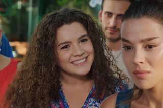 Miłość i nadzieja. Taki będzie baby shower Melis. Upokorzy Zeynep przy wszystkich! - ZDJĘCIA