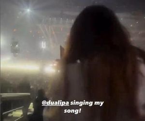 Dua Lipa śpiewa piosenkę Farny na koncercie. Szok, co zrobiła Ewa