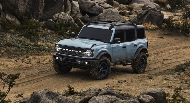 (2021) Ford Bronco