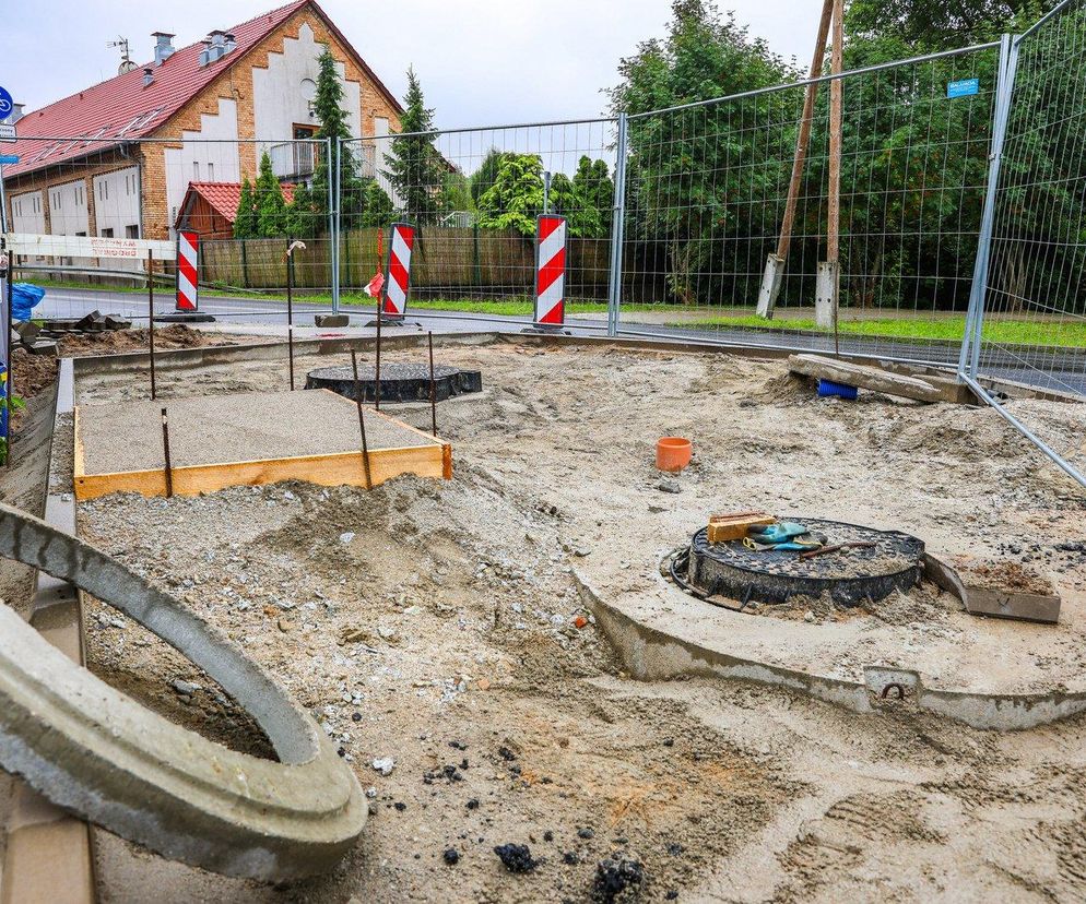 Nowy odcinek kanalizacji sanitarnej w Mironicach i Kłodawie