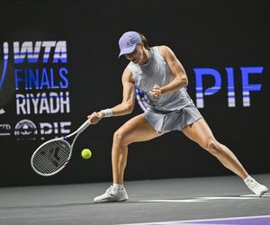 Iga Światek mecz z Jeleną Rybakiną