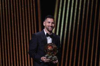 Owocowe aromaty z nutami przypraw. Lionel Messi ma limitowaną serię wina! 