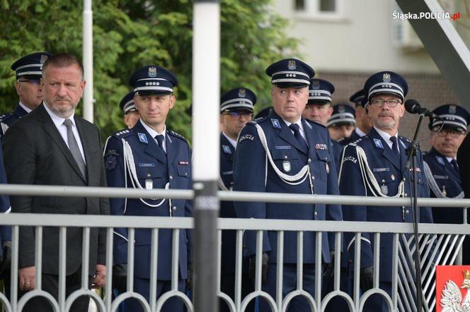 Uroczyste ślubowanie 69 nowych policjantów  w Oddziale Prewencji Policji w Katowicach