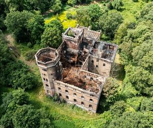 Tyle zostało z zabytkowego pałacu we Wrocławiu. Wstrząsające zdjęcia 