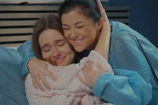 M jak miłość, odcinek 1866: Franka (Dominika Kachlik), Kinga (Katarzyna Cichopek) 