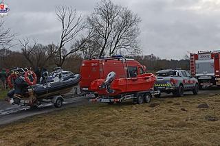 Nadal nie znaleziono matki, która skoczyła za chłopcem do rzeki. Siódmy dzień akcji