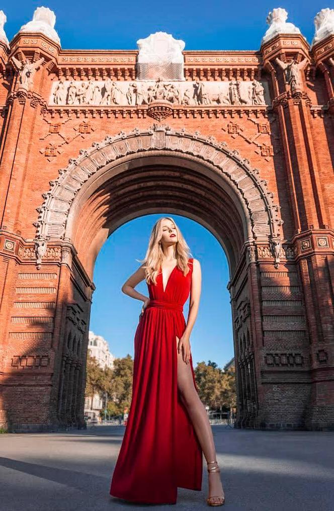 Agata z Torunia w finale Miss Polski 2023. Od pięknej torunianki nie sposób oderwać wzroku