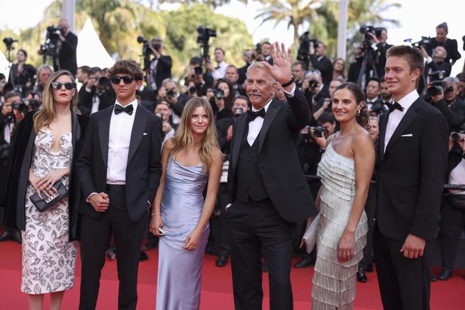 Anja Rubik w Cannes u boku wielkiego gwiazdora! Co ich łączy?