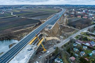 Tak powstaje węzeł Mistrzejowice w Krakowie, brakująca część S7