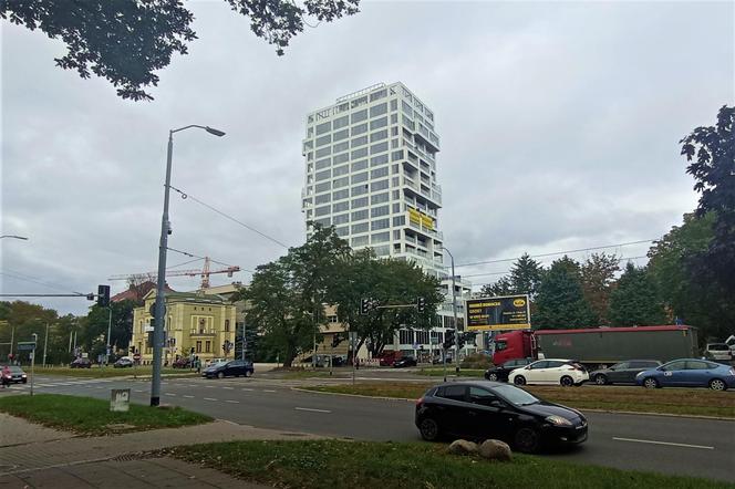 Dawny wieżowiec TVP zmienił się w apartamentowiec Sky Garden