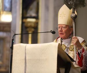 Abp Jędraszewski w bazylice Trójcy Świętej w Krakowie: Prośmy Pana, by wzrastała w nas nadzieja na pełne szczęśliwości przemienienie