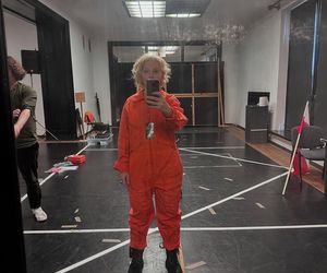 Dominika Ostałowska na próbach spektaklu w Teatrze Studio