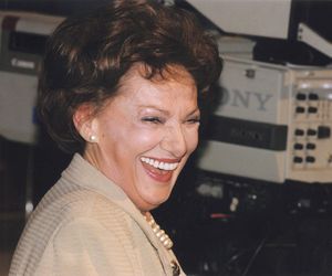 Była ikoną telewizji w PRL, dziś skończyłaby 100 lat. Irena Dziedzic nie miała łatwego życia