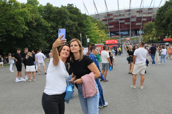  Warszawa. Jennifer Lopez po raz drugi w Polsce. Tłumy na Stadionie PGE Narodowym [ZDJĘCIA]