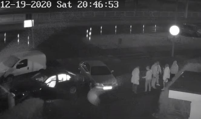 Brutalne pobicie niedaleko UMK w Toruniu. Policja poszukuje sprawców