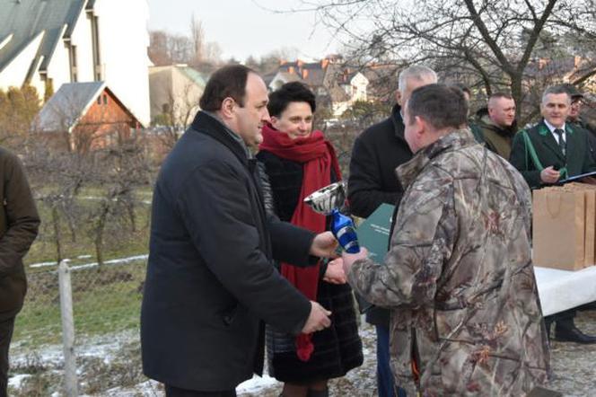 Limanowa: Wielkie polowanie na drapieżniki. Myśliwi ZABILI 112 zwierząt!