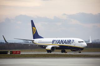 Ryanair odwołuje loty przez strajk, a Polacy nie znają swoich praw 