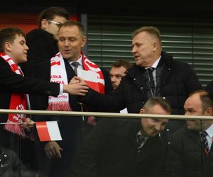 Ludzie patrzyli tylko na nich. Prezydent i syn w wyjątkowym momencie