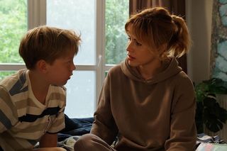 	M jak miłość odc. 1824. Kama (Michalina Sosna), Szymek (Staś Szczypiński)