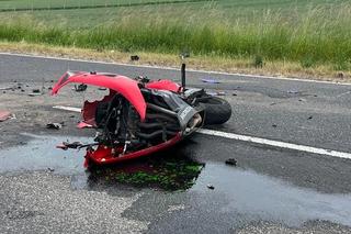 Kobieta i mężczyzna nie żyją. Z maszyn zostały strzępy