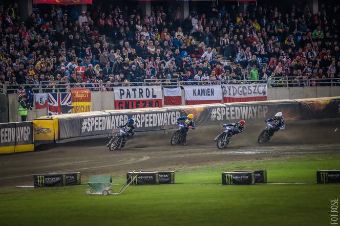 Grand Prix Polski w Toruniu. Łaguta wygrał na Motoarenie. Zdjęcia kibiców i zawodników 