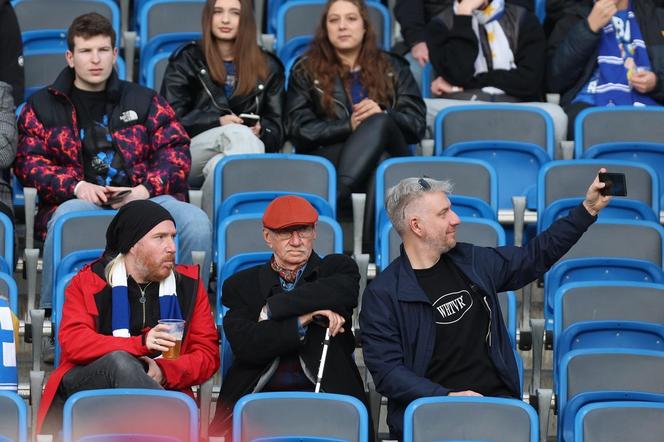 Kibice na Stadionie Śląskim podczas Wielkich Derbów Śląska (16.03.2024)