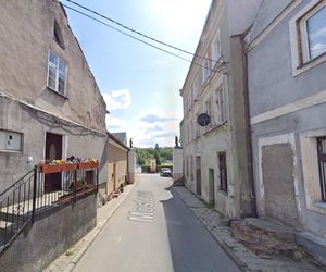 To miasto nazywane jest Małą Wenecją Północy. Można doliczyć się tu kilkunastu mostów